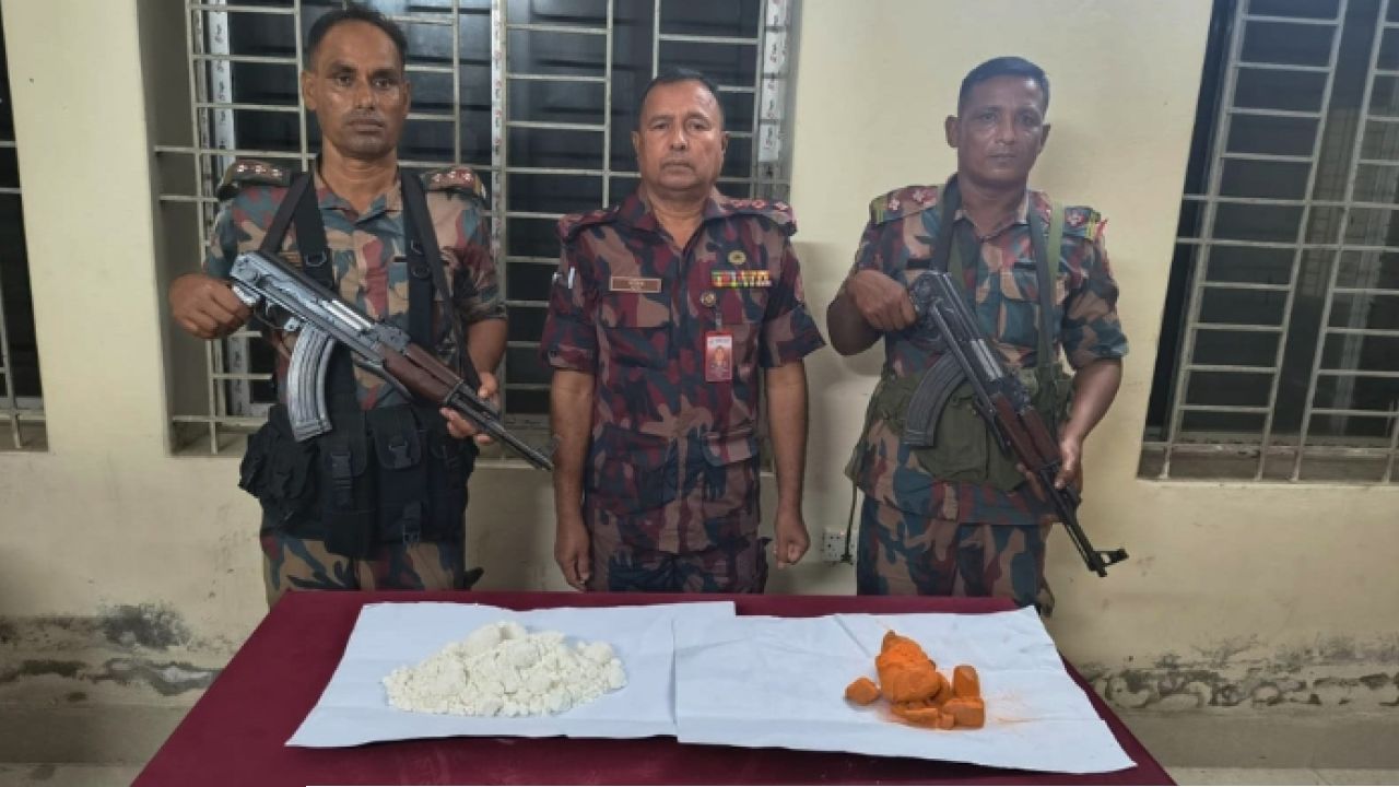 বেনাপোলে ভারতীয় বিস্ফোরক পন্য উদ্ধার