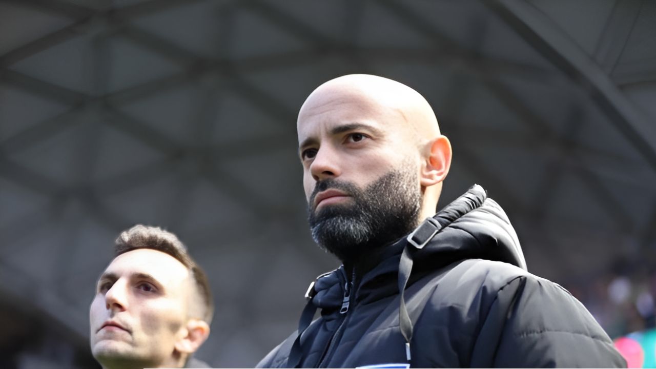 ক্যাবরেরার মেয়াদ শেষ ৩০ এপ্রিল, নতুন কোচ খুঁজছে বাফুফে