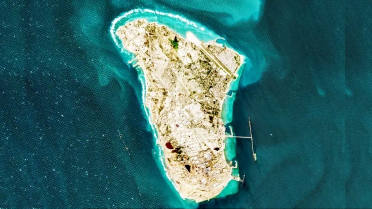 ইরানের খারগ দ্বীপে ভয়াবহ বিস্ফোরণ