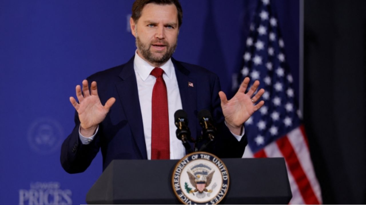 ইরানে পারমাণবিক হামলা করবে না যুক্তরাষ্ট্র : এএফপি