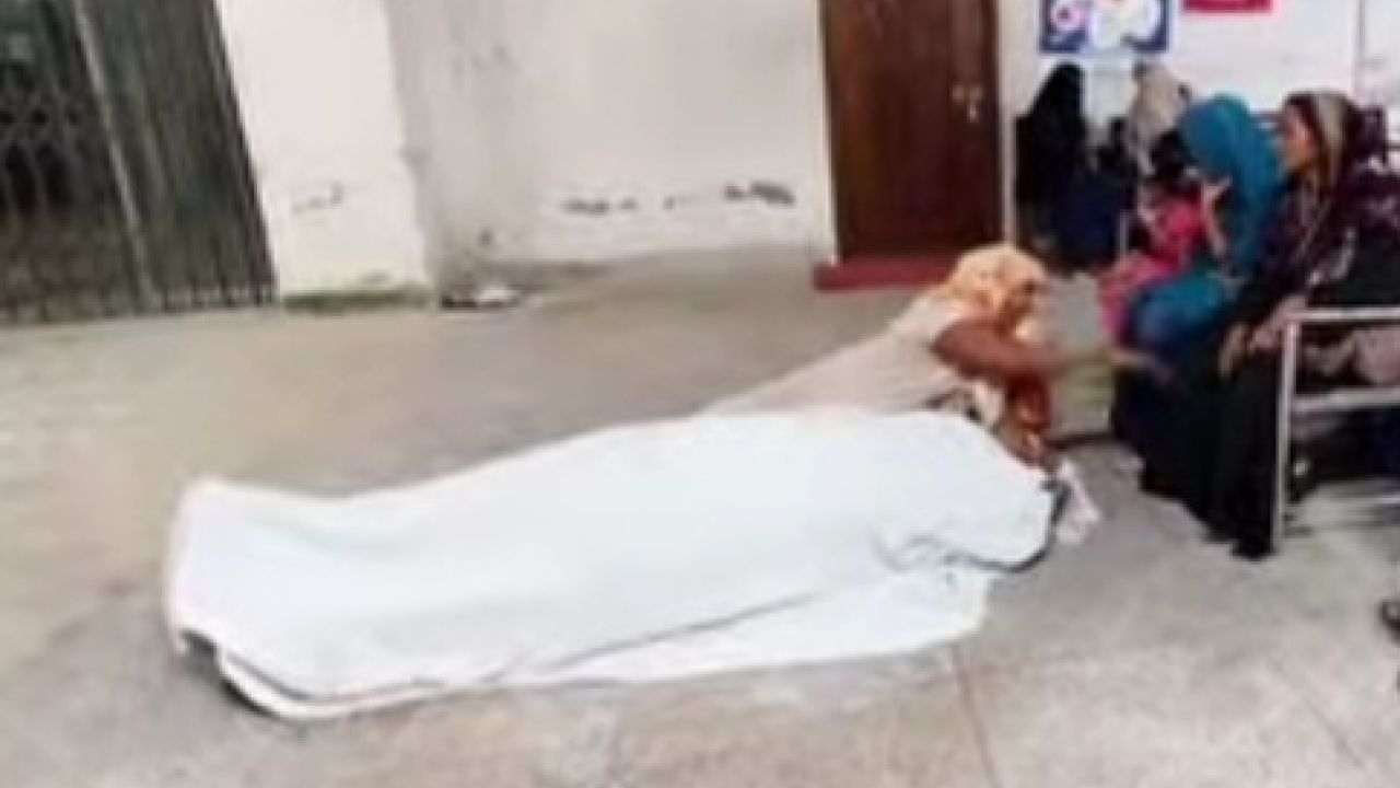 কাঠালিয়ায় স্কুল শিক্ষার্থীর ঝুলন্ত মরদেহ উদ্ধার 