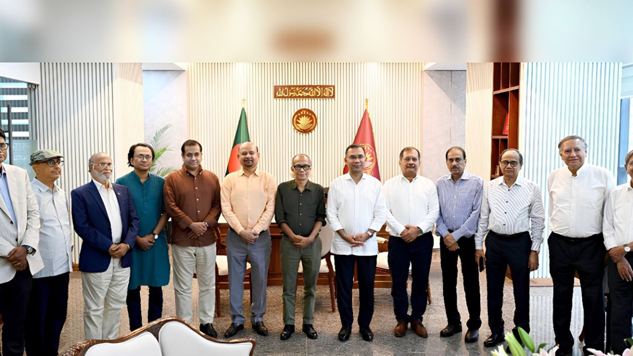 প্রধানমন্ত্রীর সঙ্গে সম্পাদক পরিষদের শীর্ষ নেতাদের বৈঠক