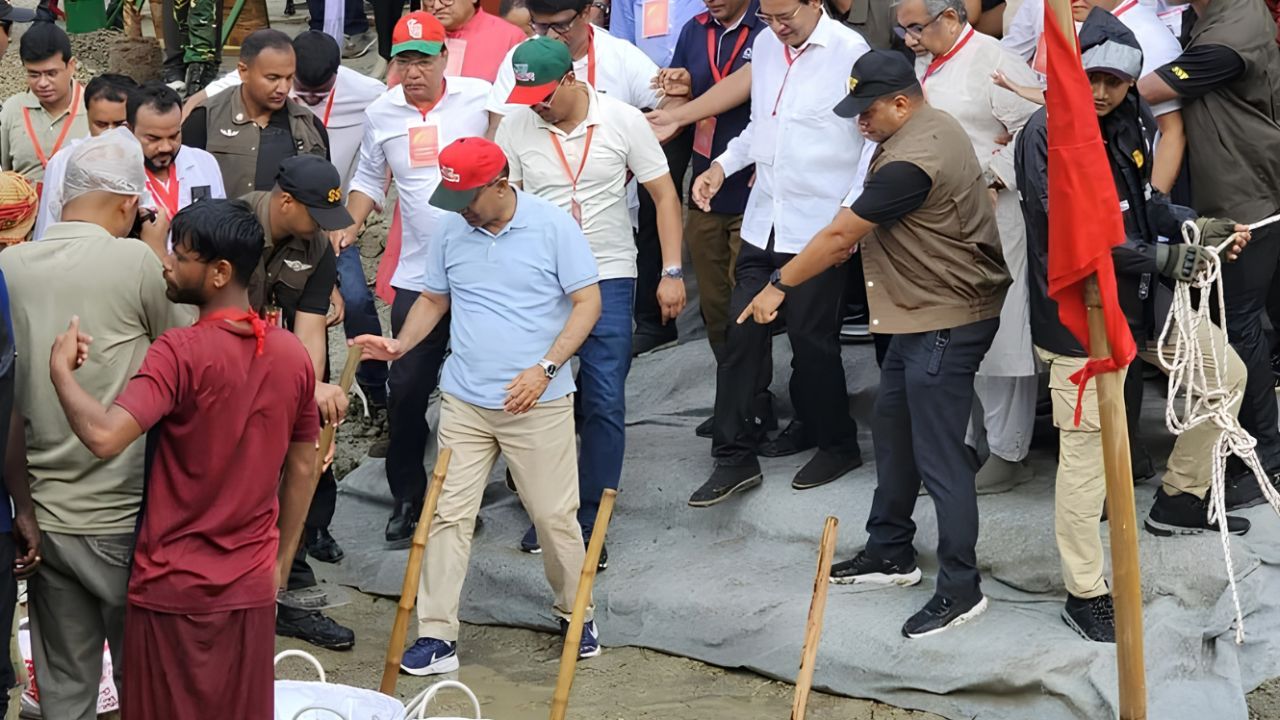 ত্রিশালে খাল পুনঃখননের উদ্বোধন করলেন প্রধানমন্ত্রী 