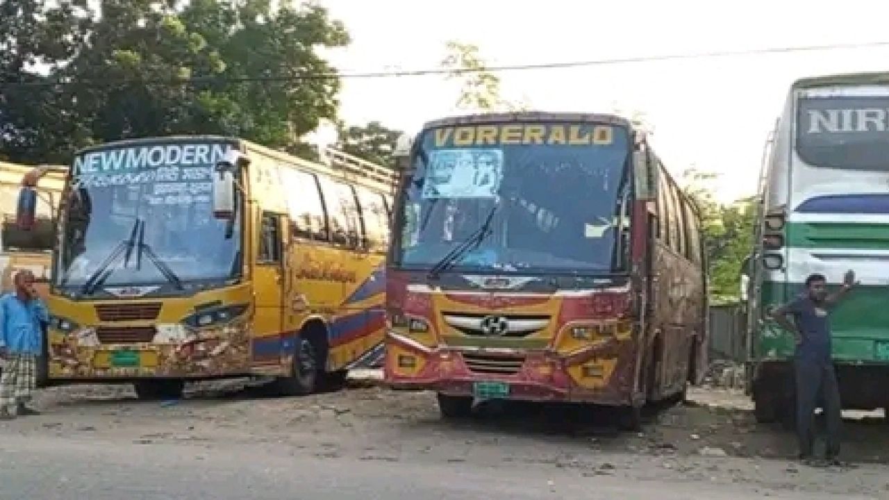 চুয়াডাঙ্গার সব রুটে বাস চলাচল বন্ধ, ভোগান্তিতে যাত্রীরা