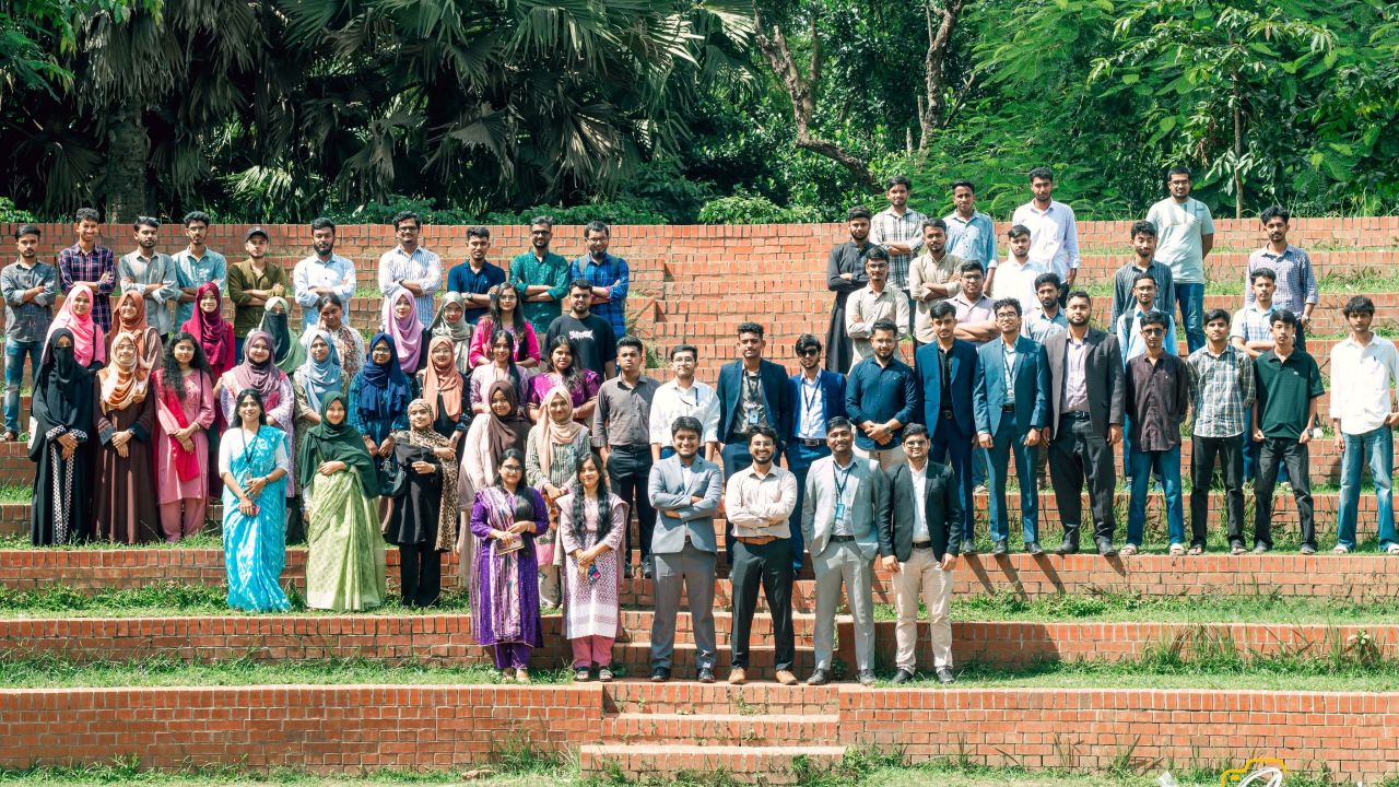 শিক্ষার্থীদের নেতৃত্বগুণাবলী বৃদ্ধিতে ইএলডিসির উদ্যোগে জিএম ইন্ডাকশন ৫.০ আয়োজন 