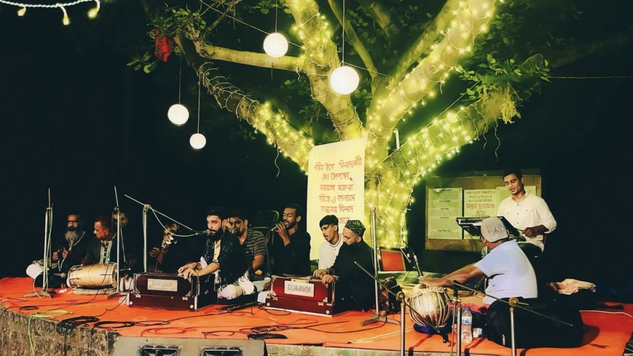 ঈদে মিলাদুন্নবী স. উপলক্ষে জাবিতে ‘বয়াতির মজমা’ অনুষ্ঠিত