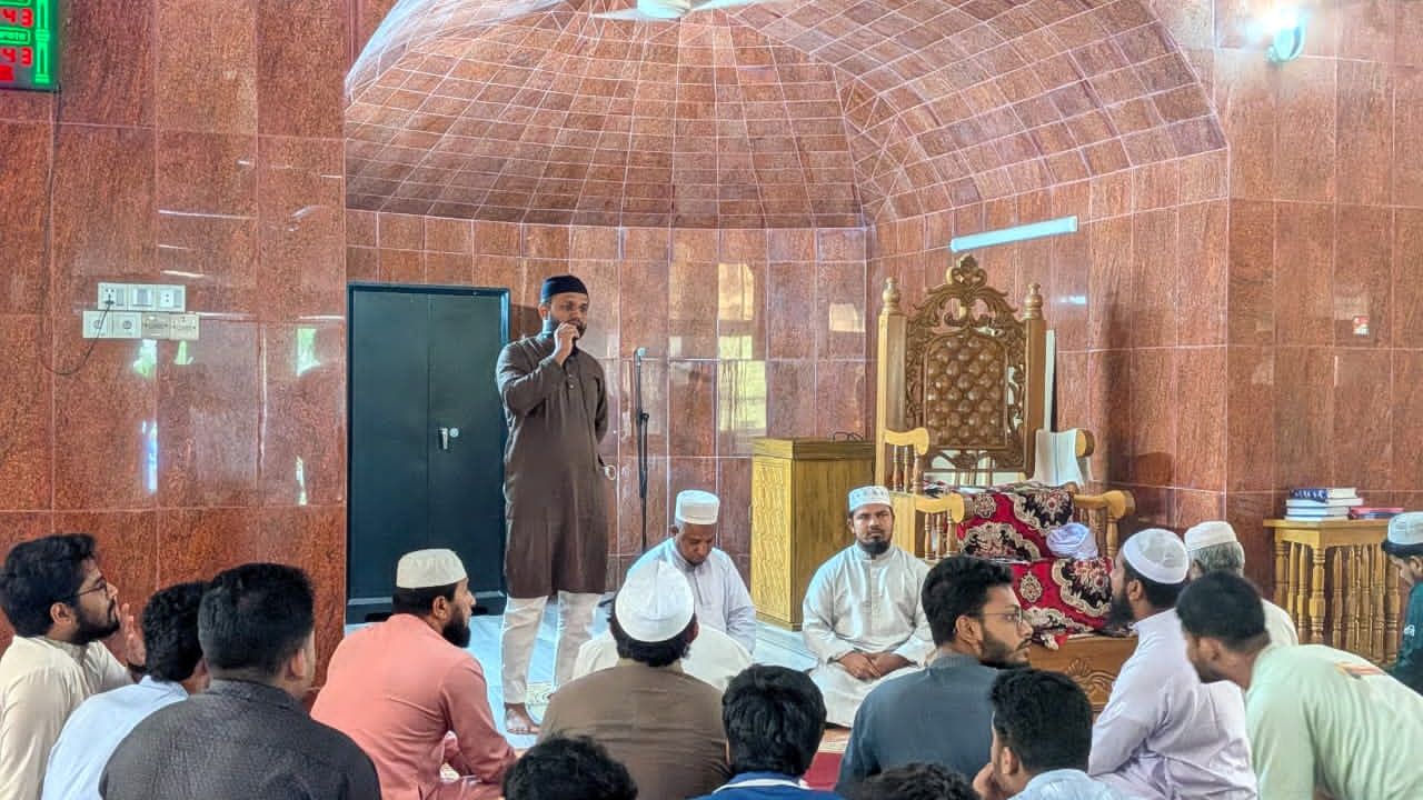 আবরার ফাহাদের সপ্তম শাহাদাত বার্ষিকীতে নোবিপ্রবি শিবিরের দোয়া-মাহফিল