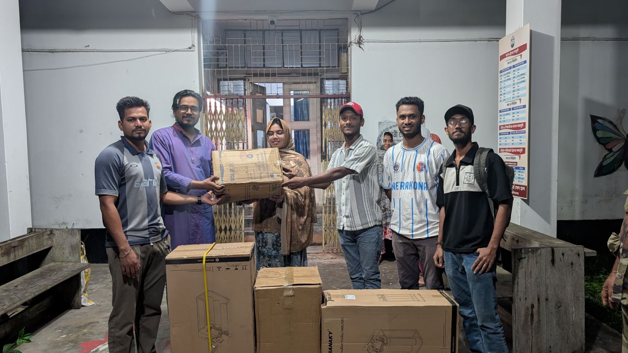 চবি সূর্যসেন হলের ছাত্রীদের জন্য পানির ফিল্টার দিলেন এমপি সাঈদ আল নোমান