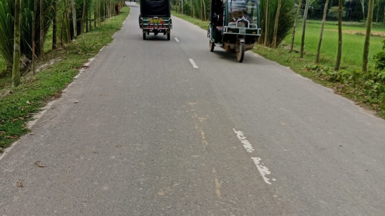 প্রশিক্ষণ ও বাস্তব অভিজ্ঞতা ছাড়াই তিন চাকার অটো চালনা, সখীপুরে বাড়ছে দুর্ঘটনার ঝুঁকি