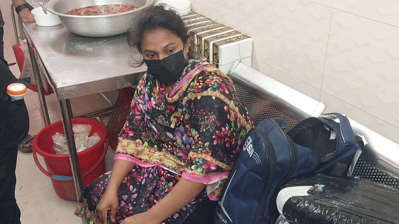 গোপালগঞ্জে সাড়ে ৭ কেজি গাঁজাসহ নারী আটক